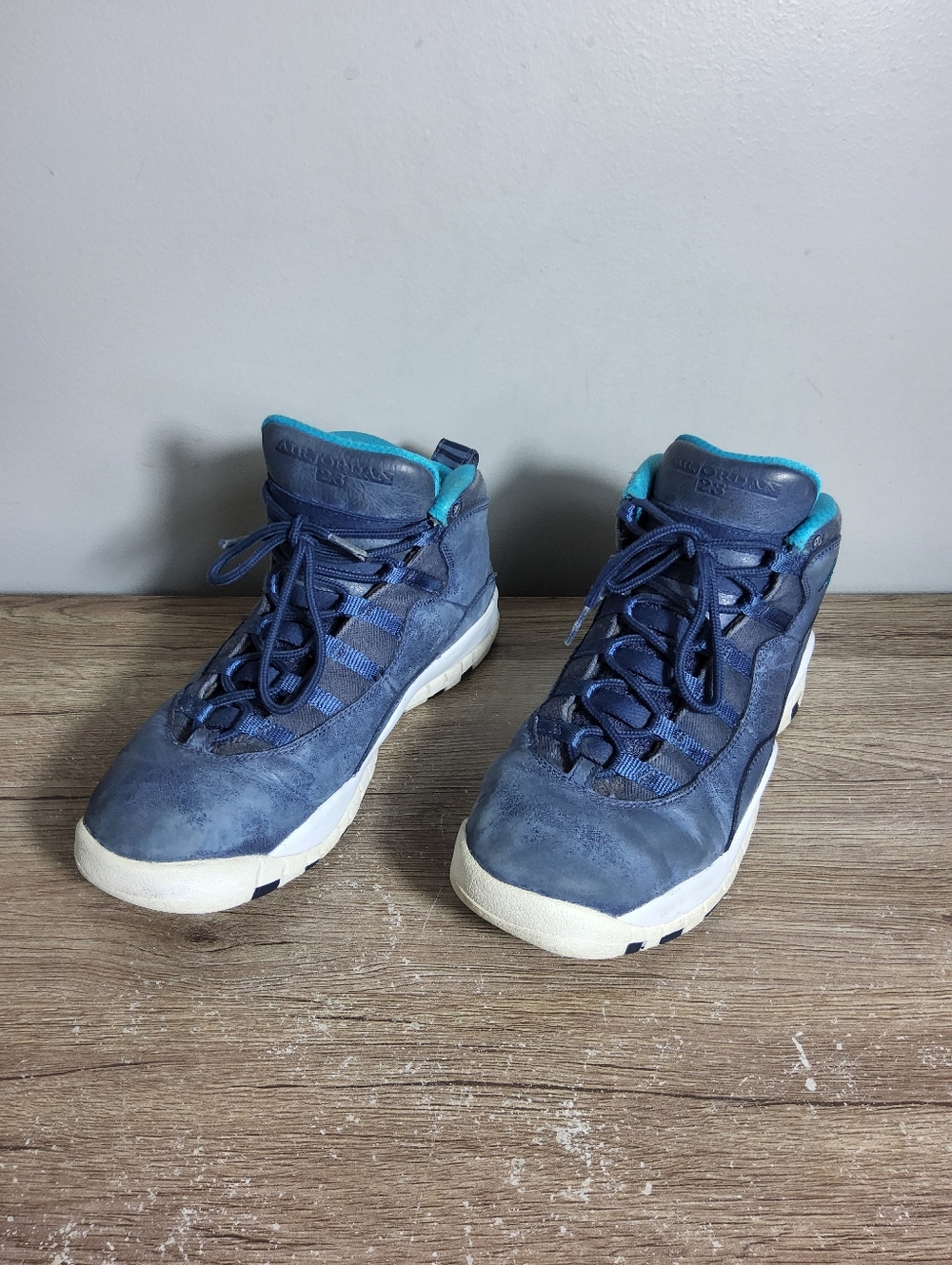 Air Jordan Retro 10 Los Angeles Size 7Y